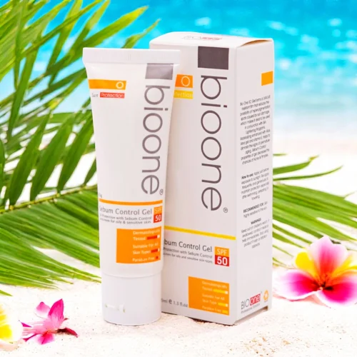 The packaging highlights it as a 'Sebum Control Gel' and states it provides 'Non-Greasy & Matte Finish', 'Non-Comedogenic' and 'Broad Spectrum UV Protection